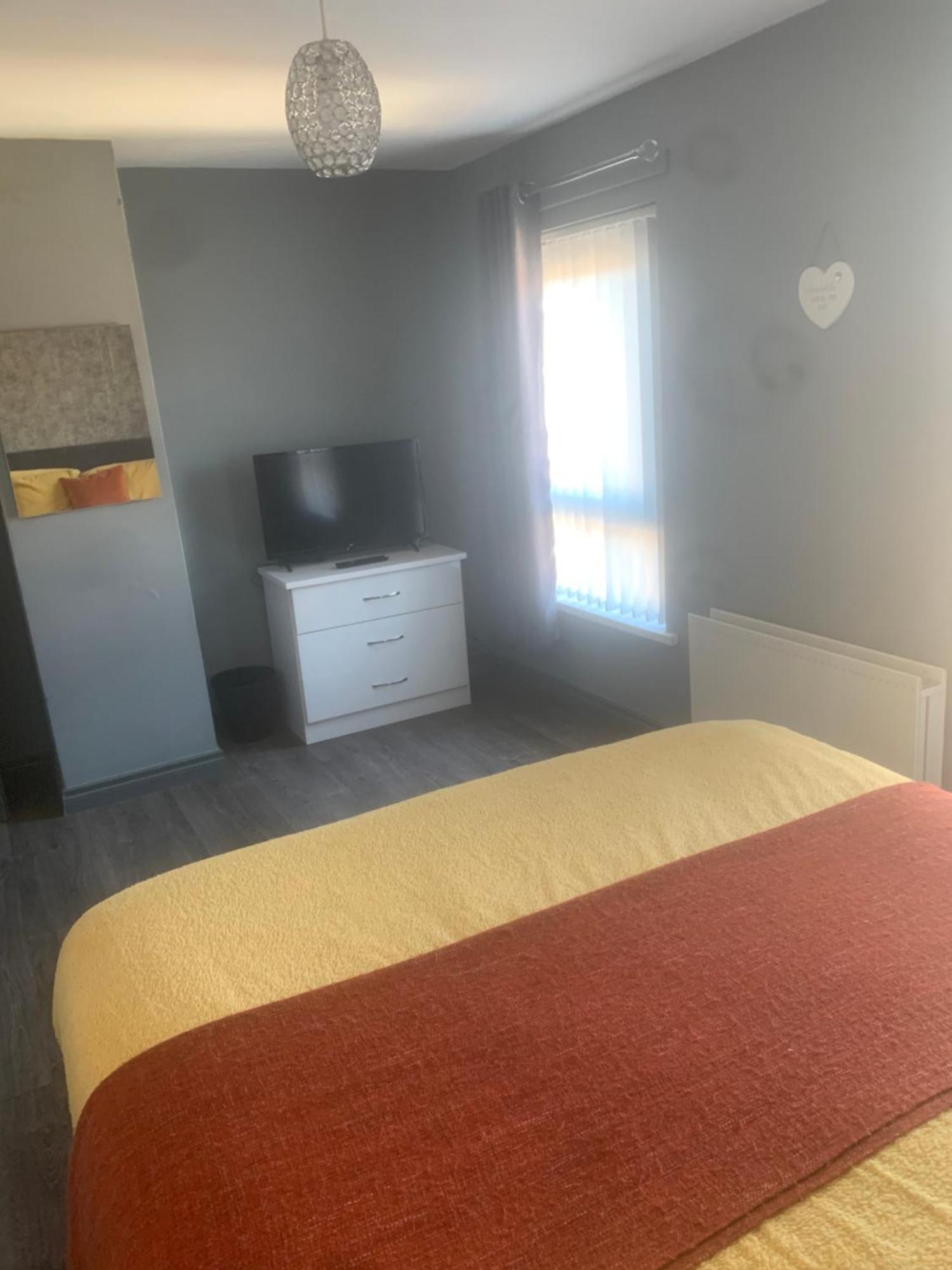 2 Bedroom House Belfast City Eksteriør billede