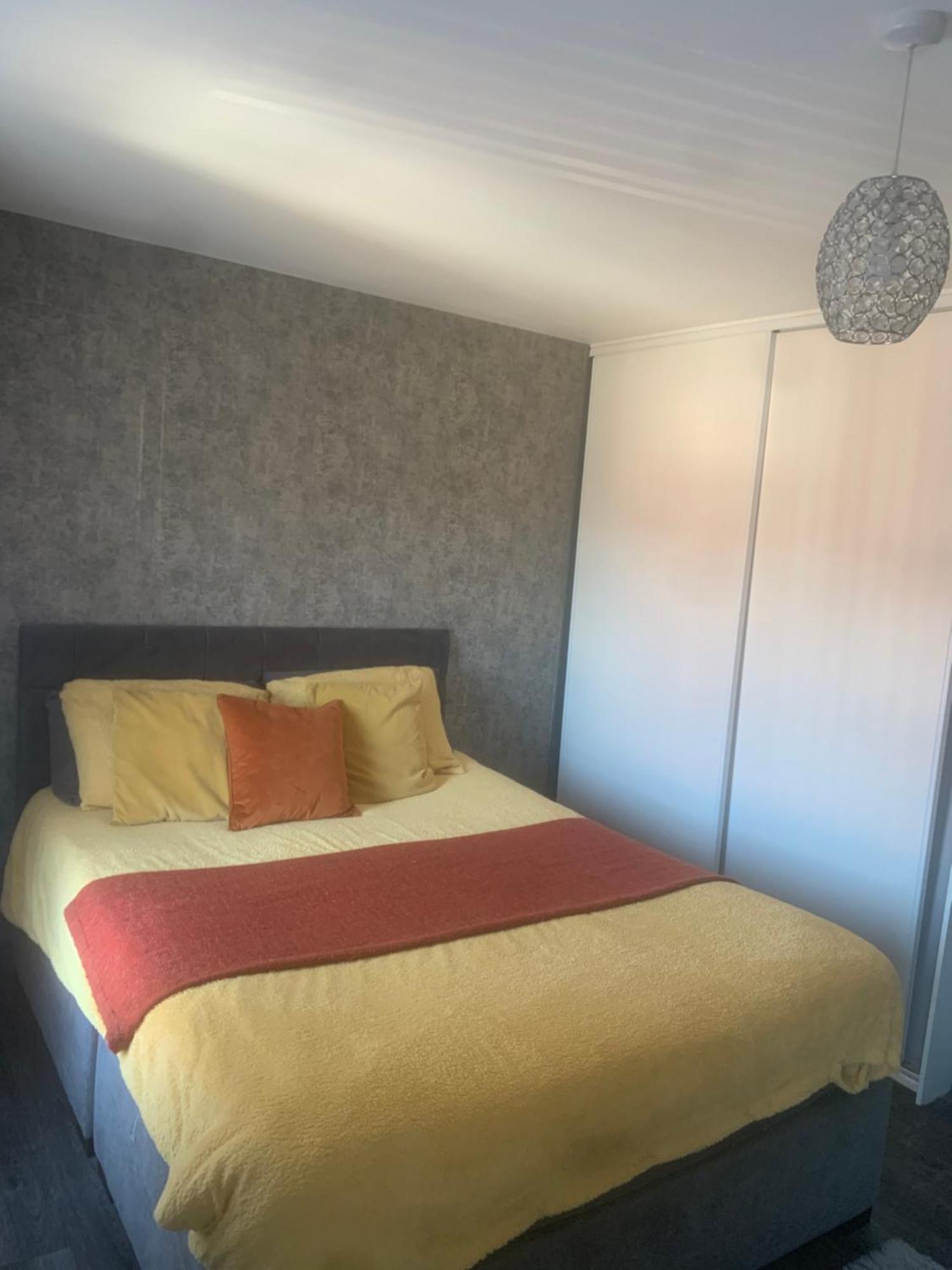 2 Bedroom House Belfast City Eksteriør billede